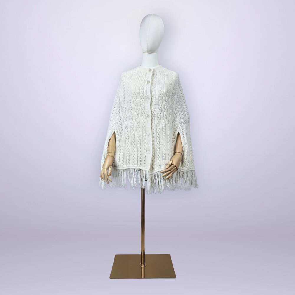 VINTAGE 60s 70s Knit Sweater Cape with Fringe OS Poncho Jacket